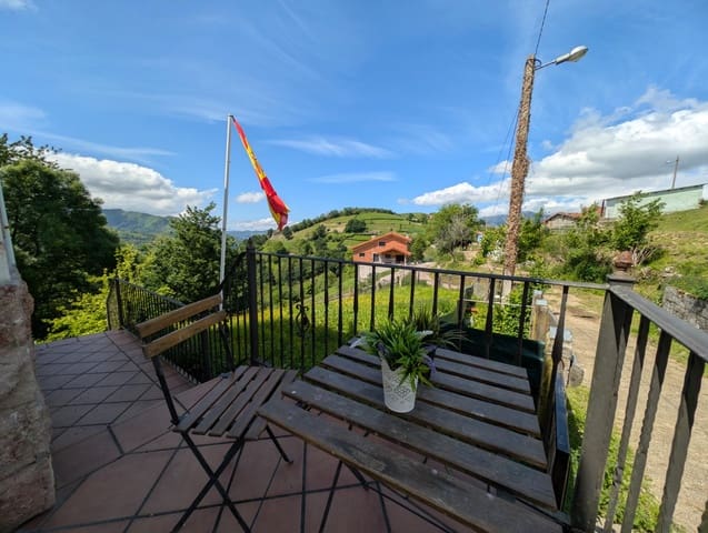 3 bedroom Villa for sale in Laviana with garage - € 159,000 (Ref: 9855673)