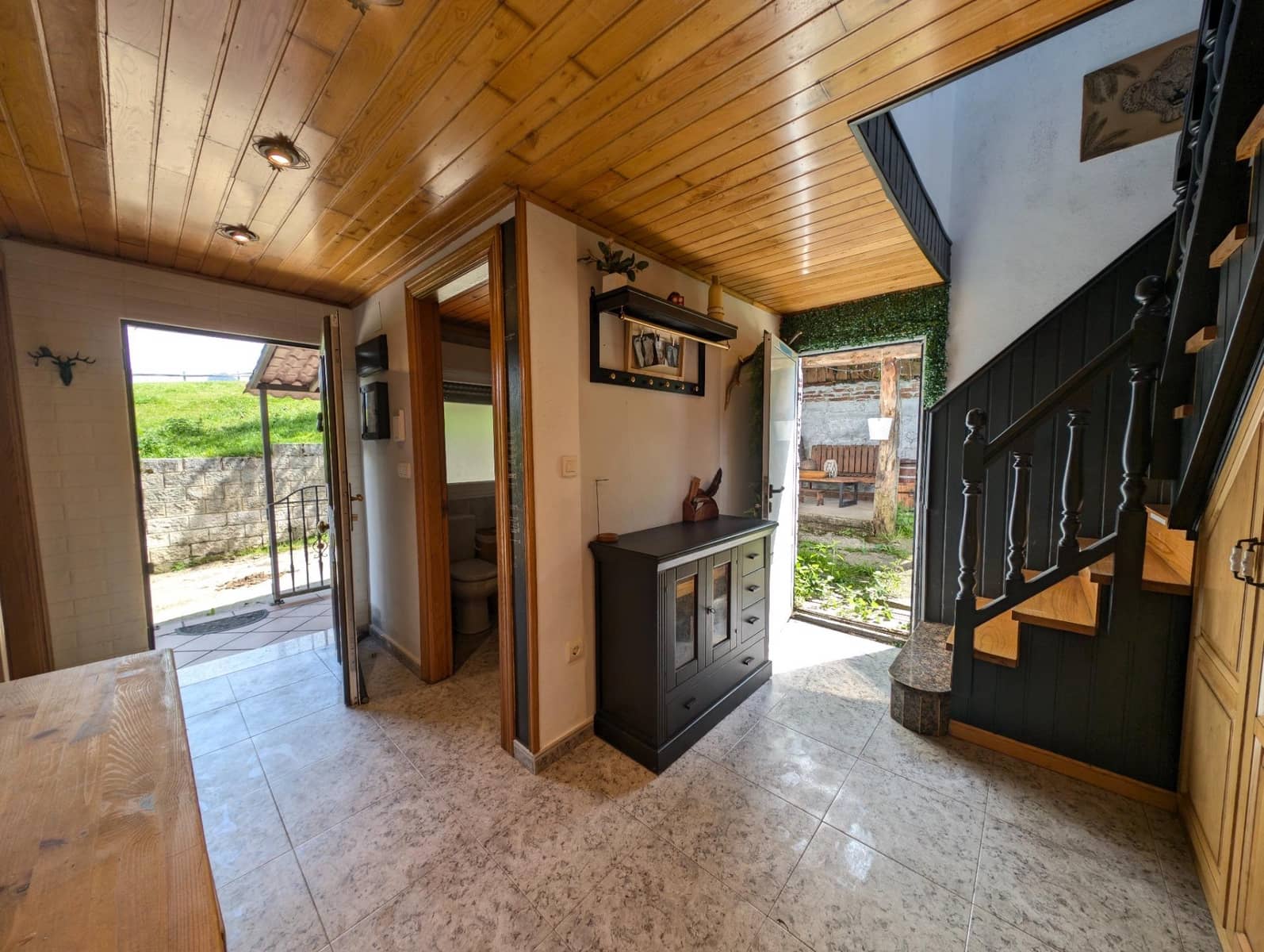 3 bedroom Villa for sale in Laviana with garage - € 159,000 (Ref: 9855673)