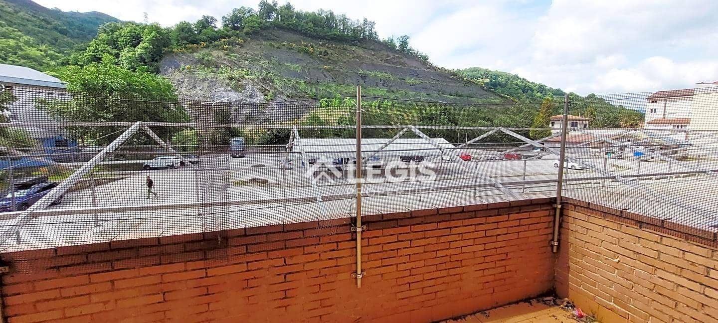 1 bedroom Commercial for sale in Aller - € 25,000 (Ref: 9860277)