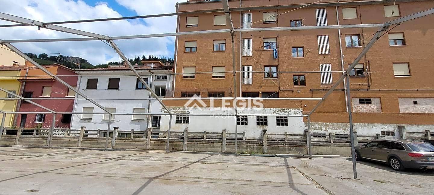 1 bedroom Commercial for sale in Aller - € 25,000 (Ref: 9860277)