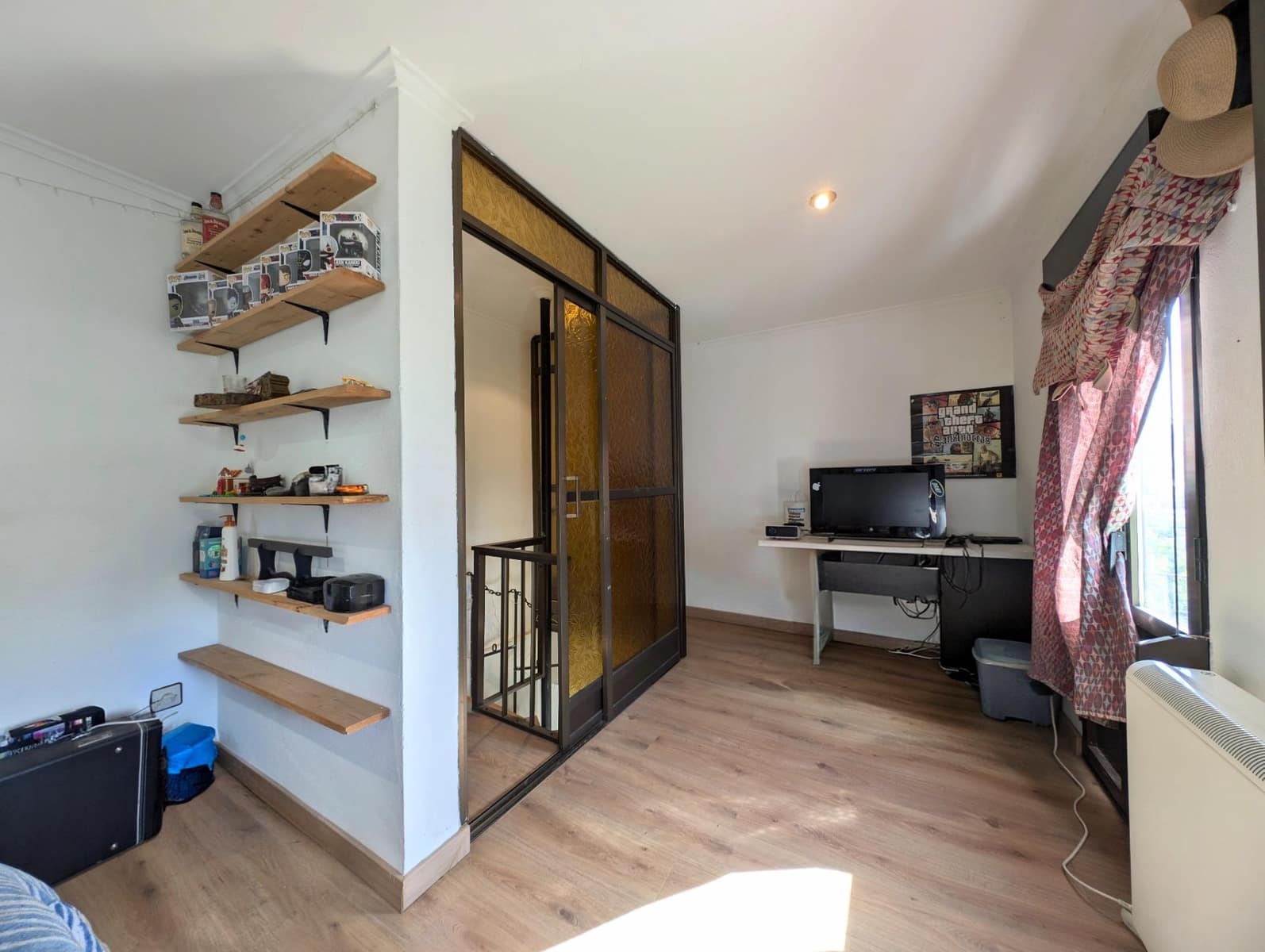 3 bedroom Villa for sale in Mieres with garage - € 120,000 (Ref: 9868807)