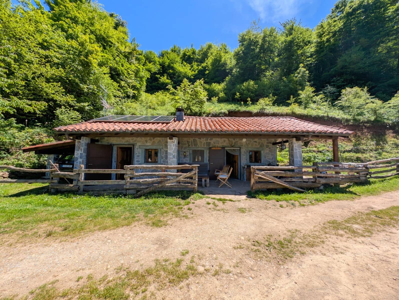 3 bedroom Villa for sale in Aller - € 86,000 (Ref: 9876616)