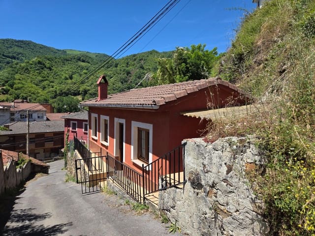 1 sovrum Villa till salu i Aller - 55 000 € (Ref: 9900231)