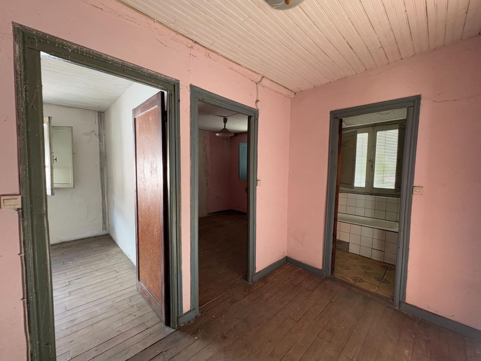4 soverom Villa til salgs i Aller med garasje - € 55 000 (Ref: 9927625)