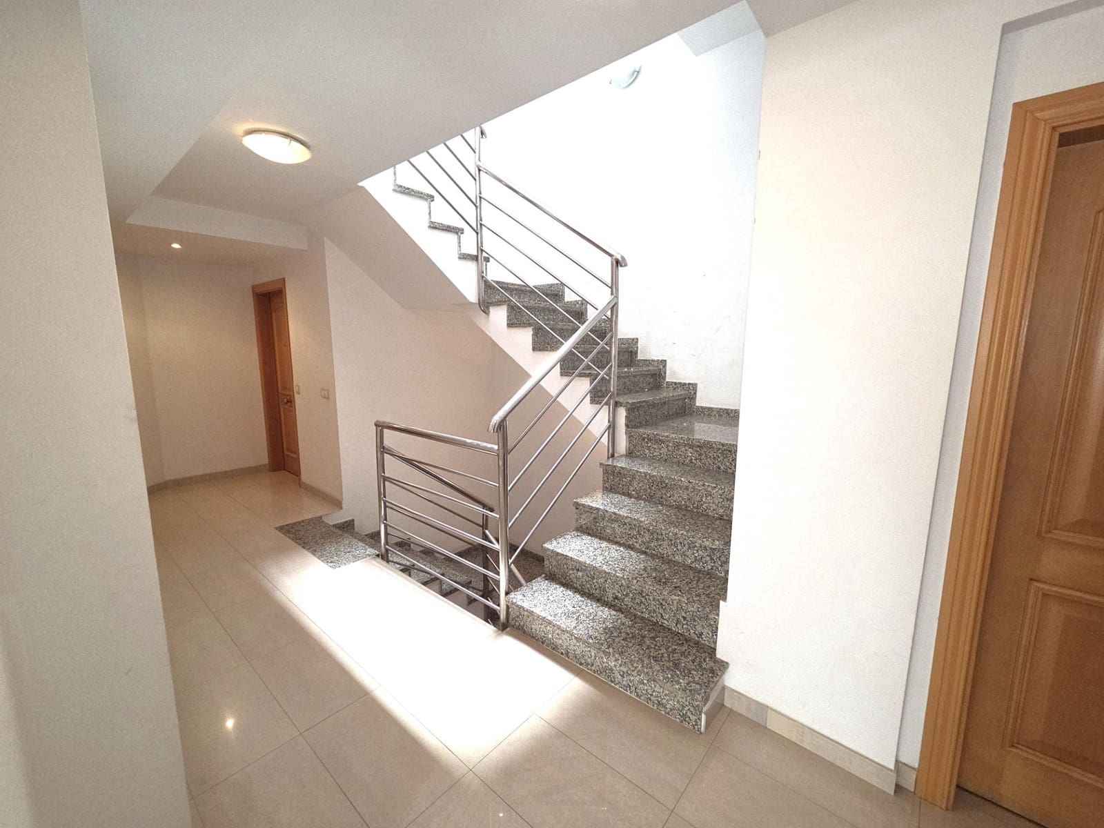 2 slaapkamer Appartement te koop in Aller - € 69.850 (Ref: 9943695)