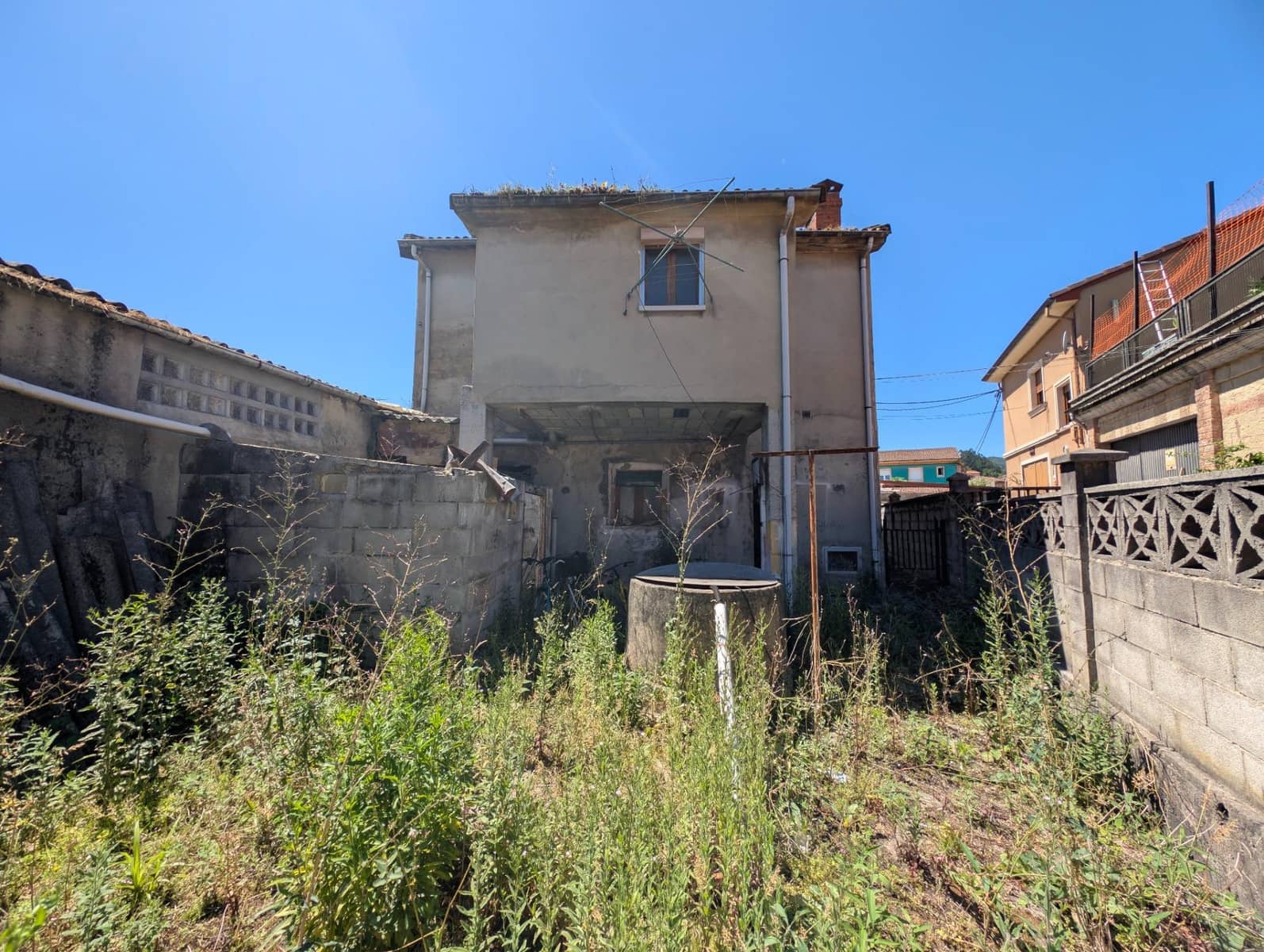 5 sovrum Villa till salu i Langreo - 50 000 € (Ref: 9949972)