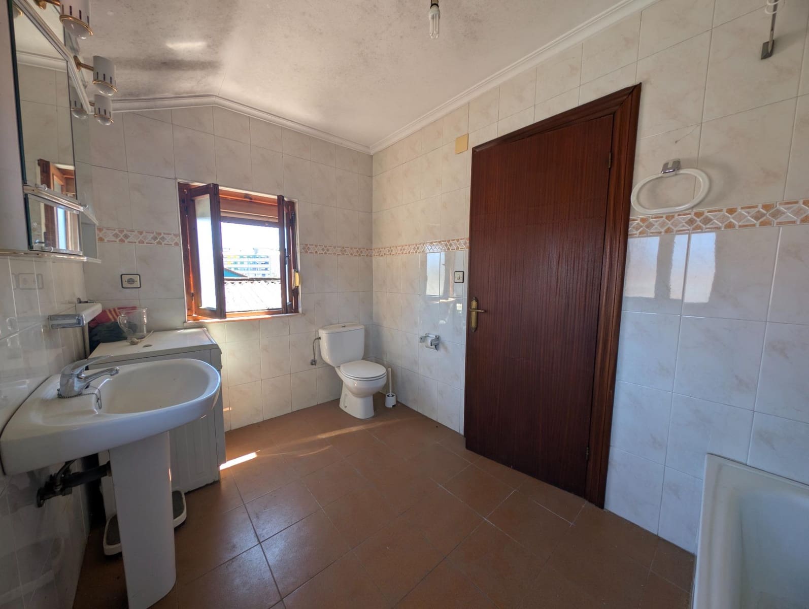 5 sovrum Villa till salu i Langreo - 50 000 € (Ref: 9949972)