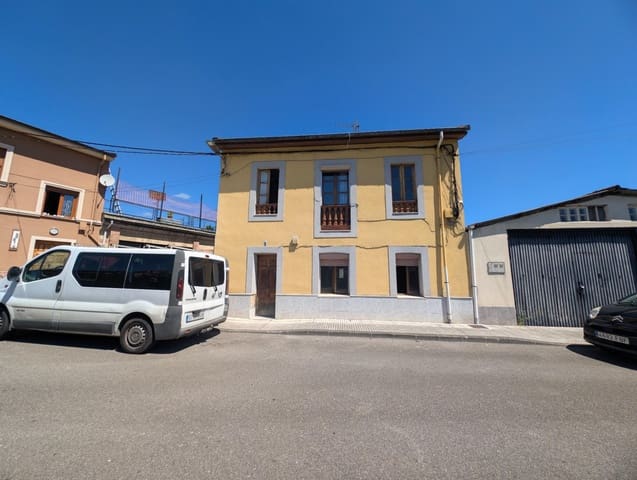 5 camera da letto Villa in vendita in Langreo - 50.000 € (Rif: 9949972)