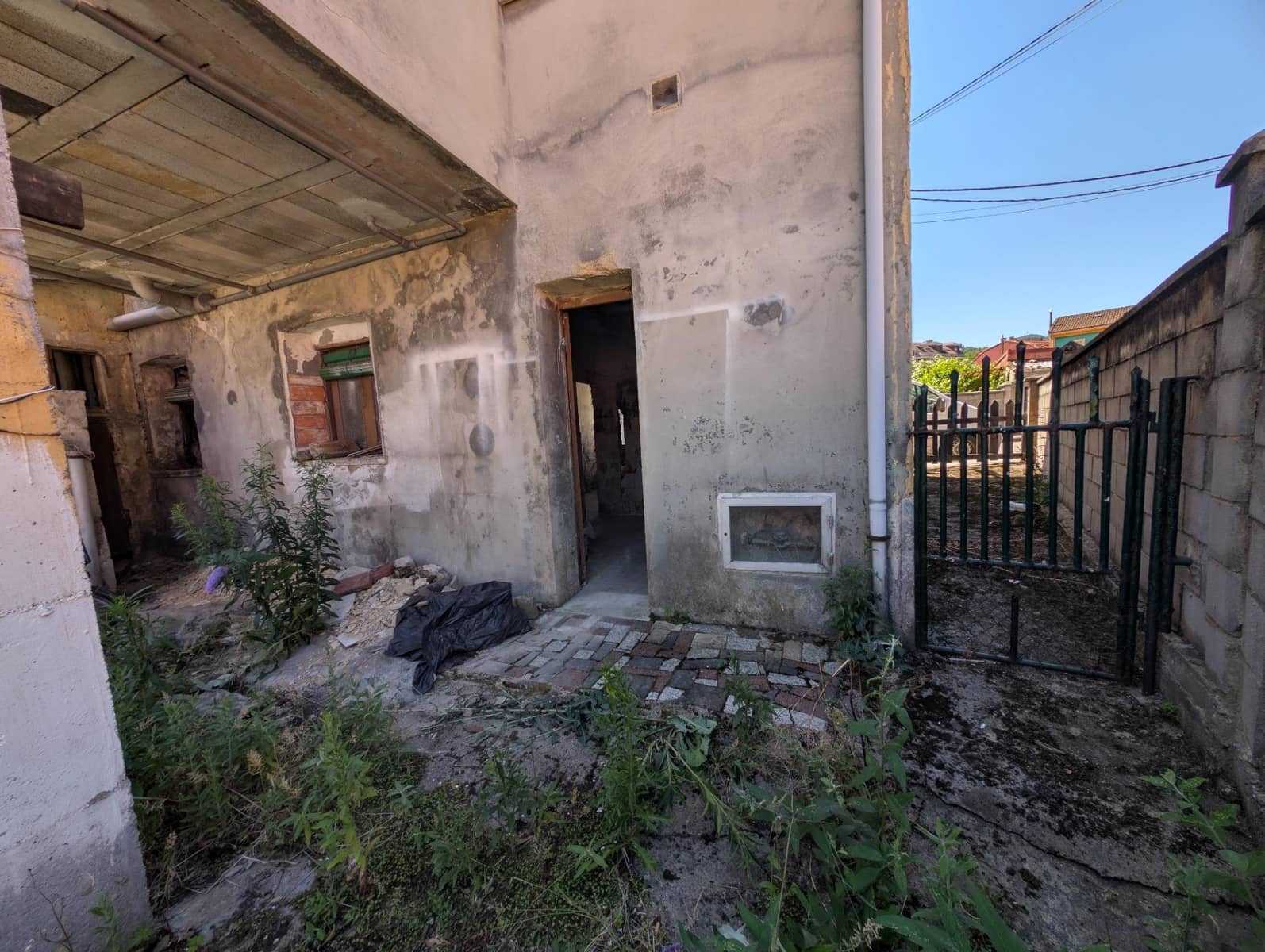 5 sovrum Villa till salu i Langreo - 50 000 € (Ref: 9949972)