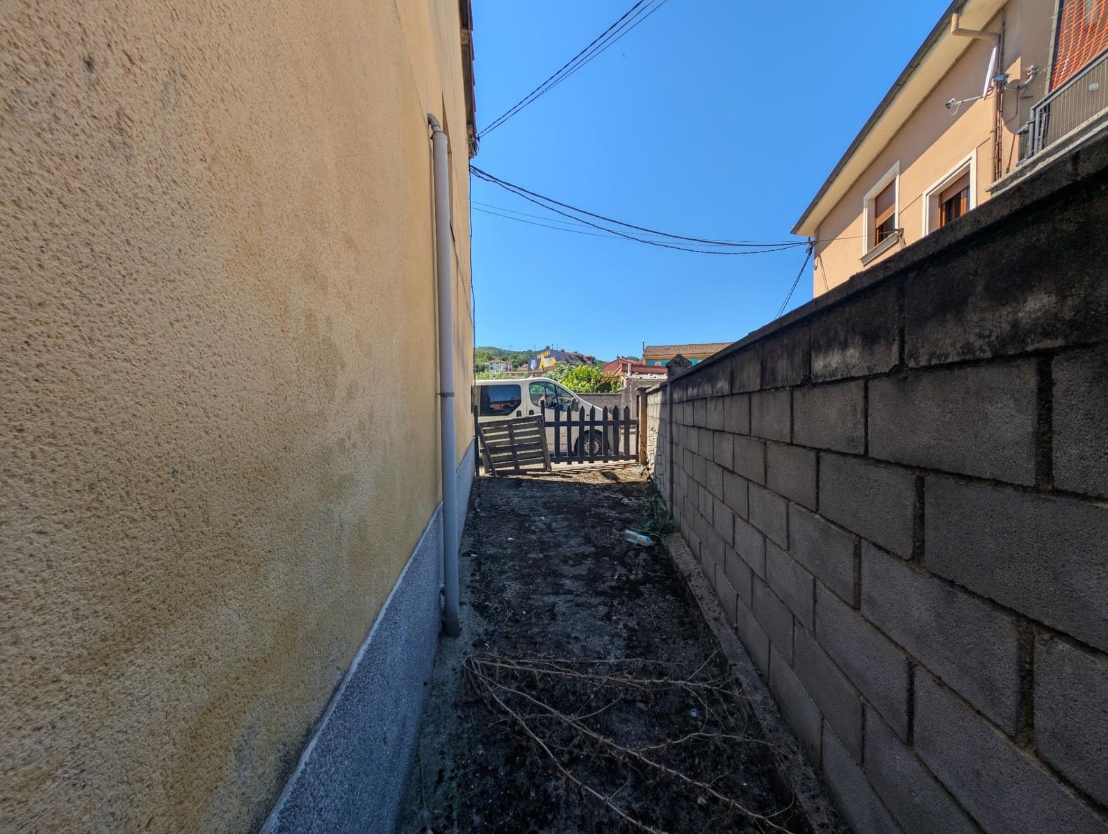 5 sovrum Villa till salu i Langreo - 50 000 € (Ref: 9949972)