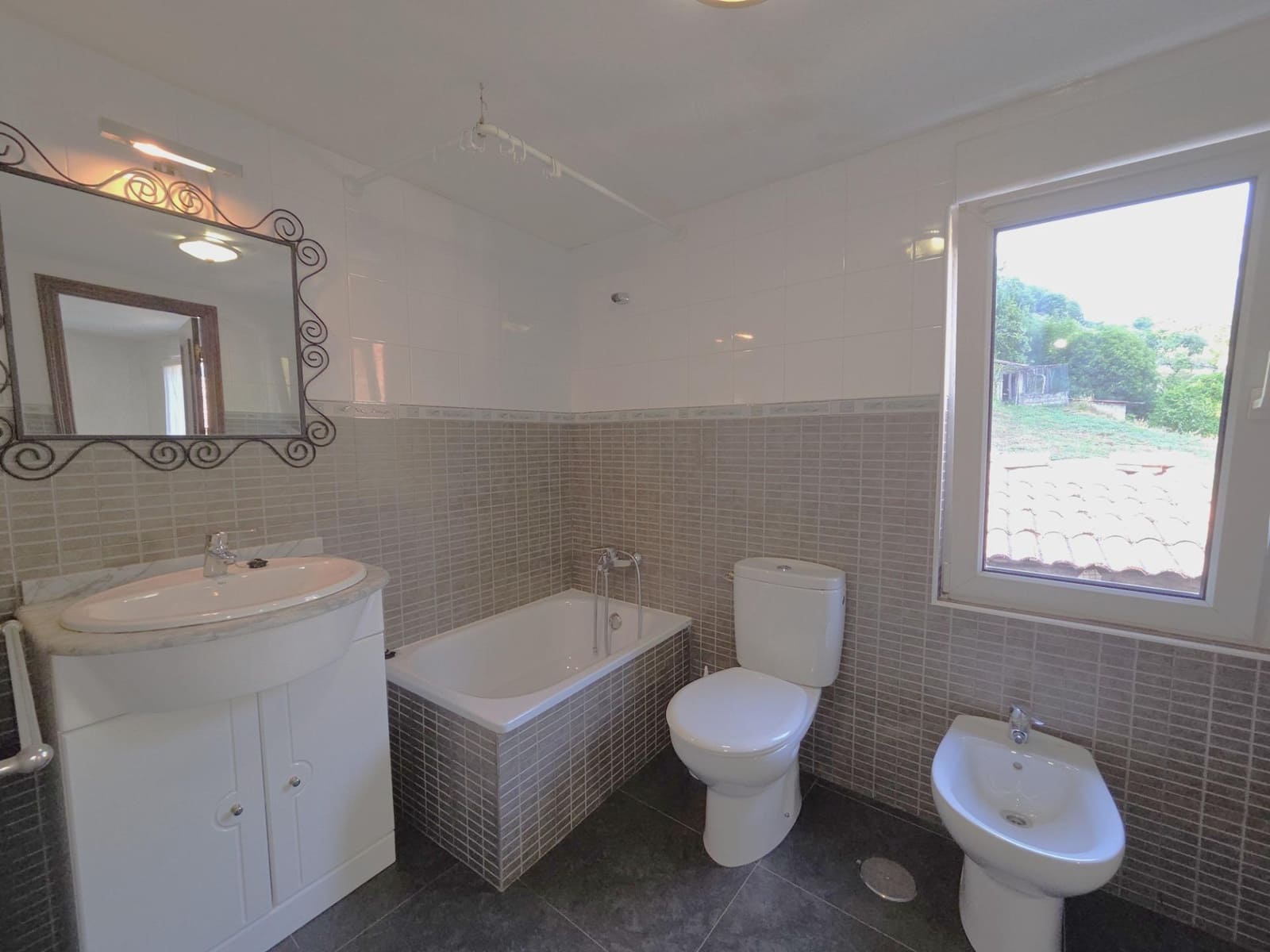 3 soveværelse Finca/Landehus til salg i Aller med garage - € 120.000 (Ref: 9965461)