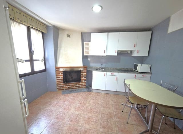 3 bedroom Finca/Country House for sale in Aller with garage - € 120,000 (Ref: 9965461)