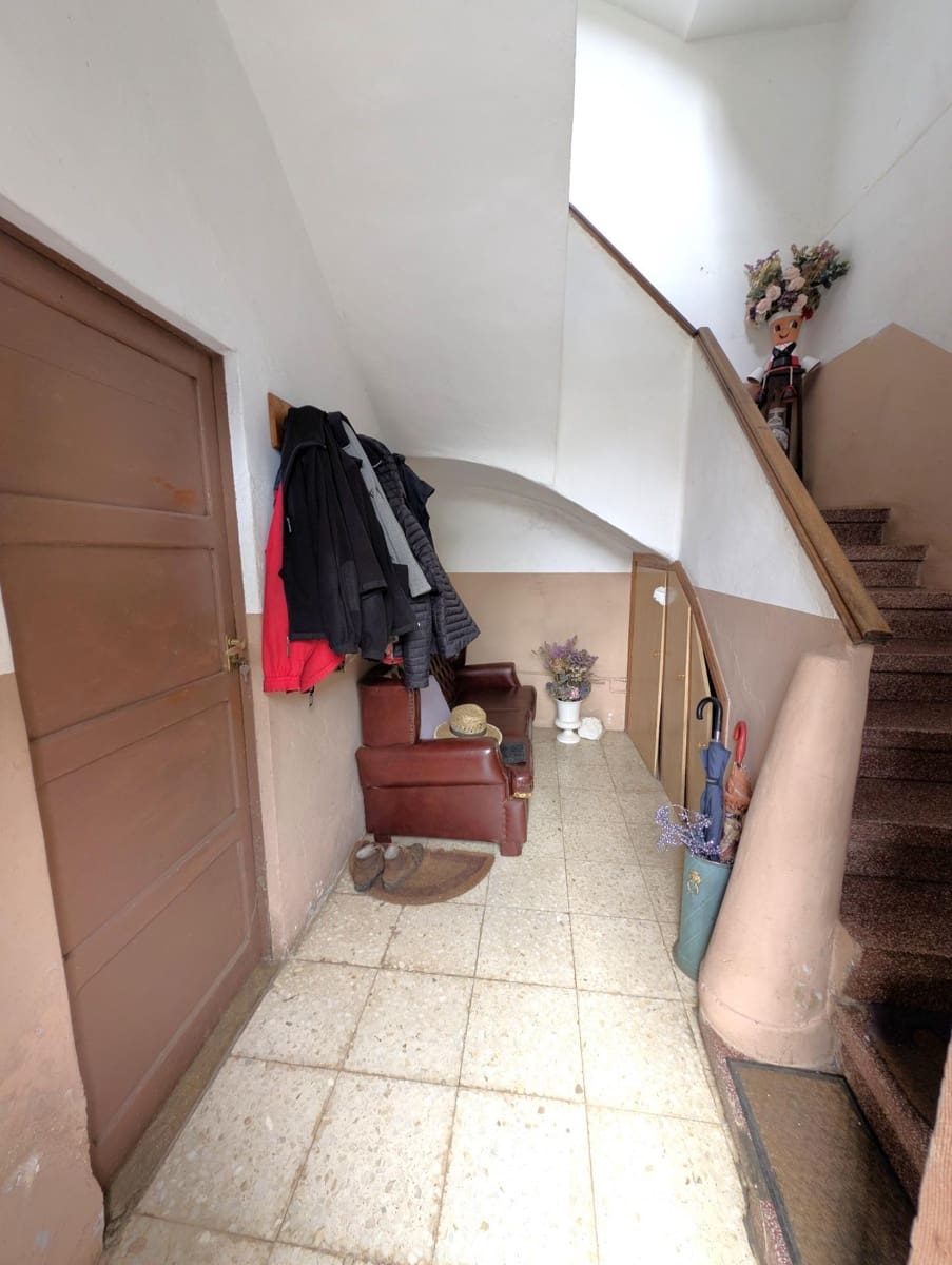 8 chambre Villa/Maison à vendre à Tineo avec garage - 110 000 € (Ref: 9973510)