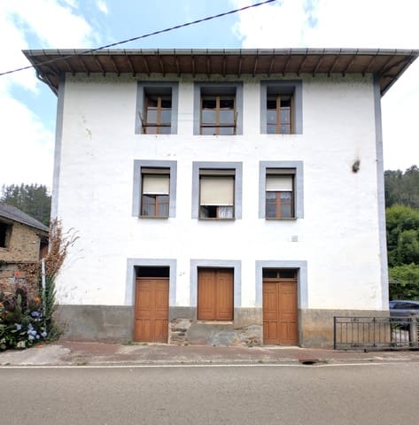 8 sypialnia Willa na sprzedaż w Tineo z garażem - 110 000 € (Ref: 9973510)