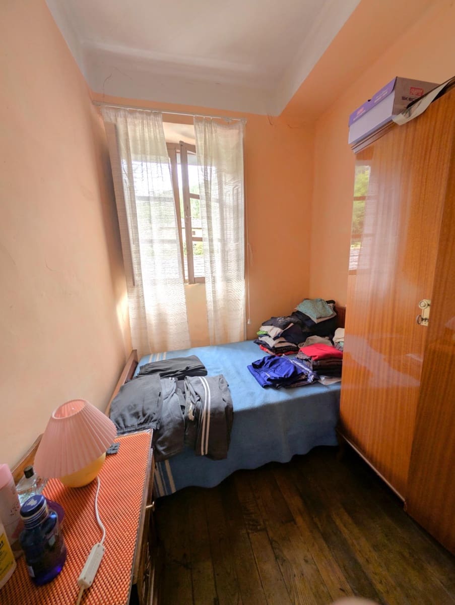 8 chambre Villa/Maison à vendre à Tineo avec garage - 110 000 € (Ref: 9973510)