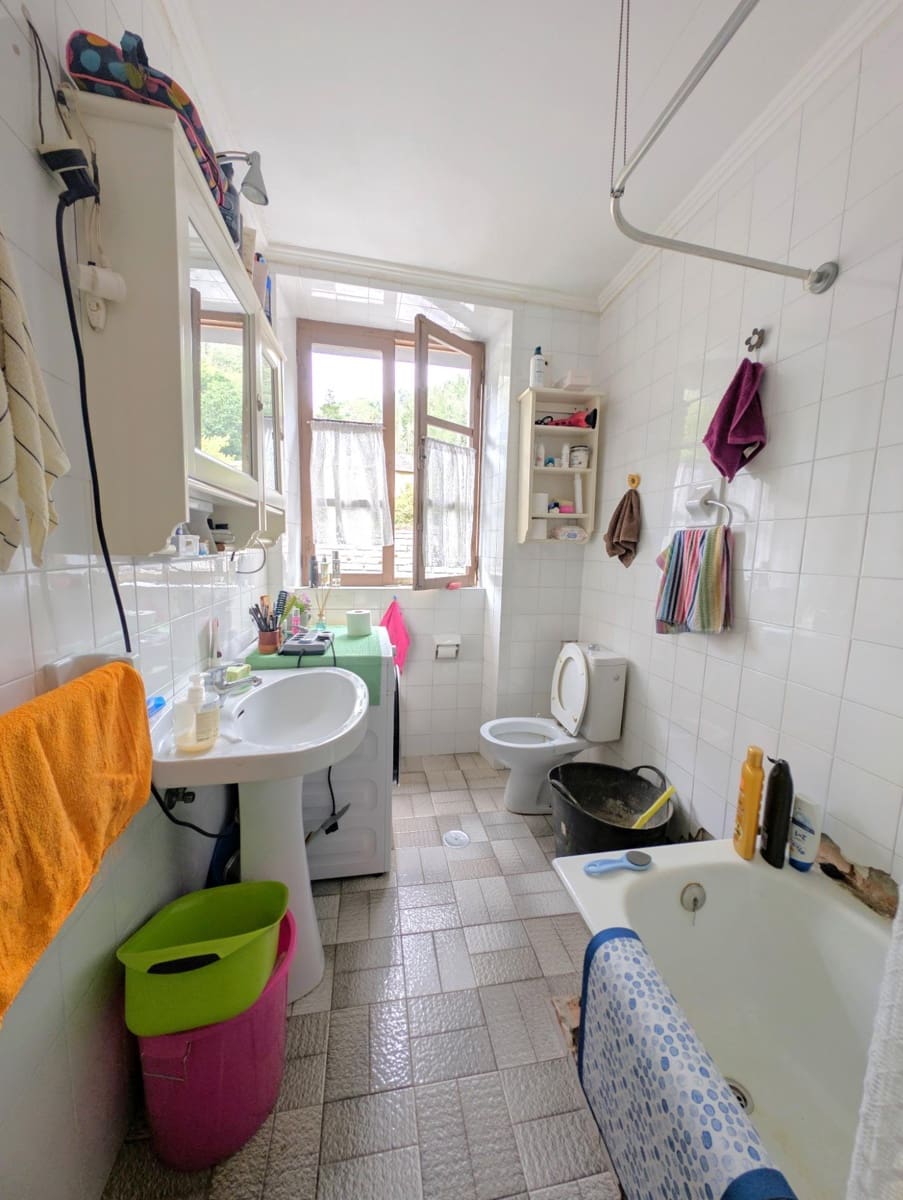 8 chambre Villa/Maison à vendre à Tineo avec garage - 110 000 € (Ref: 9973510)
