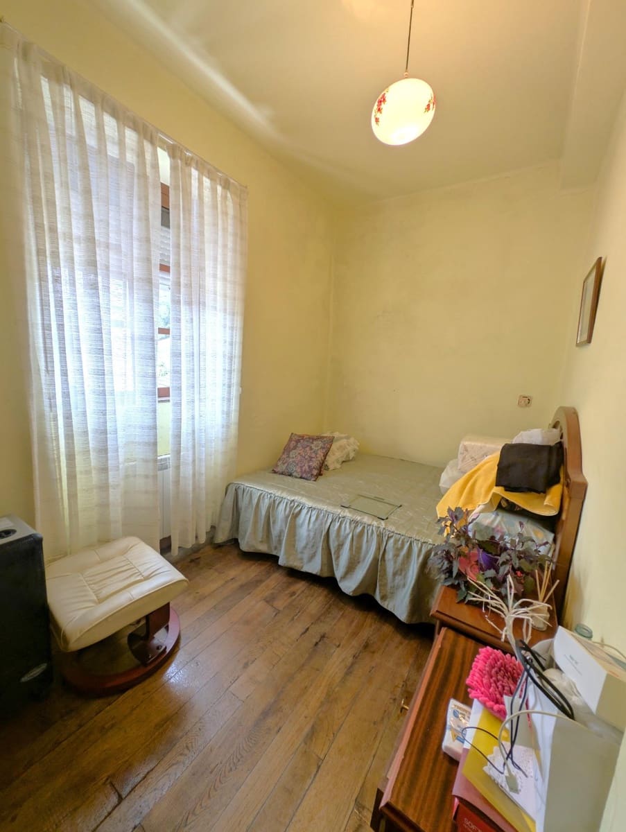 8 chambre Villa/Maison à vendre à Tineo avec garage - 110 000 € (Ref: 9973510)