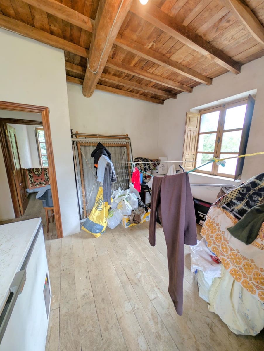 8 chambre Villa/Maison à vendre à Tineo avec garage - 110 000 € (Ref: 9973510)