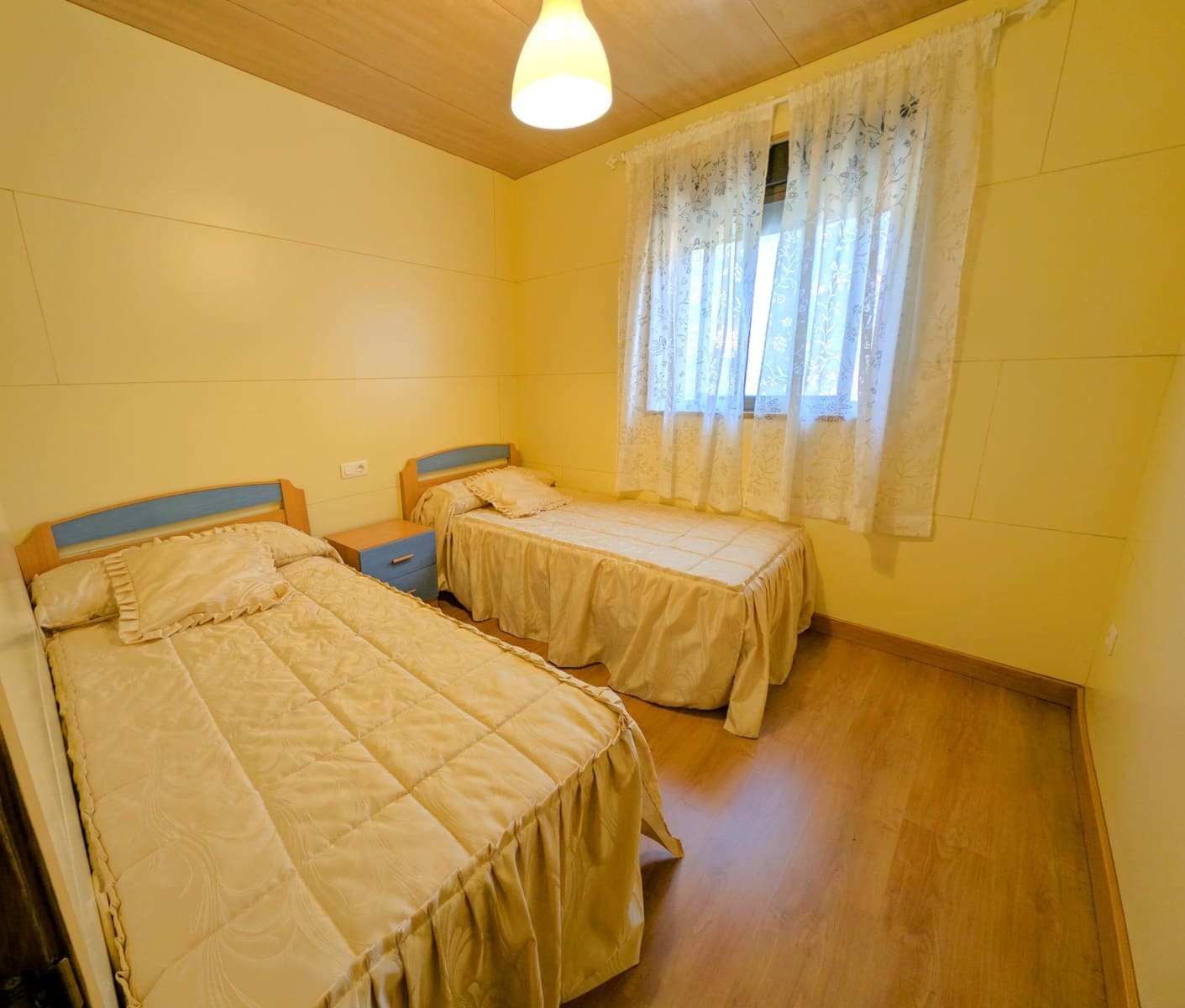 Apartamento de 2 habitaciones en Aller en venta - 57.500 € (Ref: 9979030)