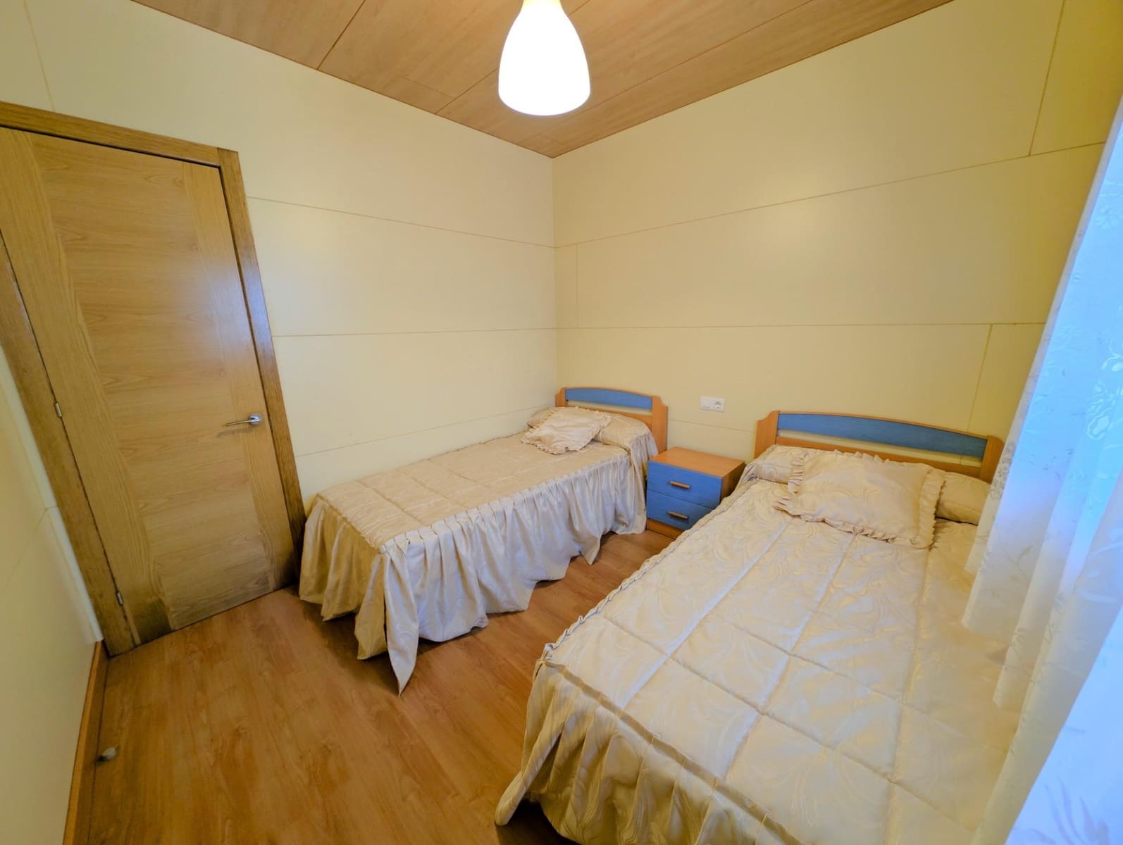 Apartamento de 2 habitaciones en Aller en venta - 57.500 € (Ref: 9979030)
