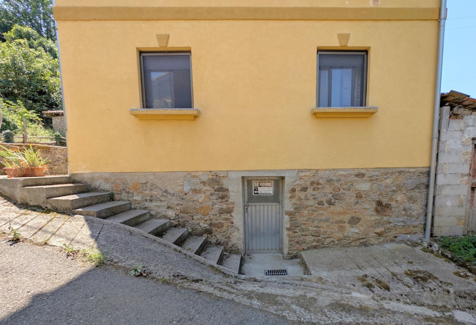 Apartamento de 2 habitaciones en Aller en venta - 57.500 € (Ref: 9979030)