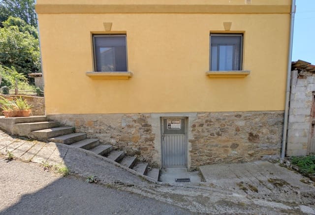 Apartamento de 2 habitaciones en Aller en venta - 57.500 € (Ref: 9979030)