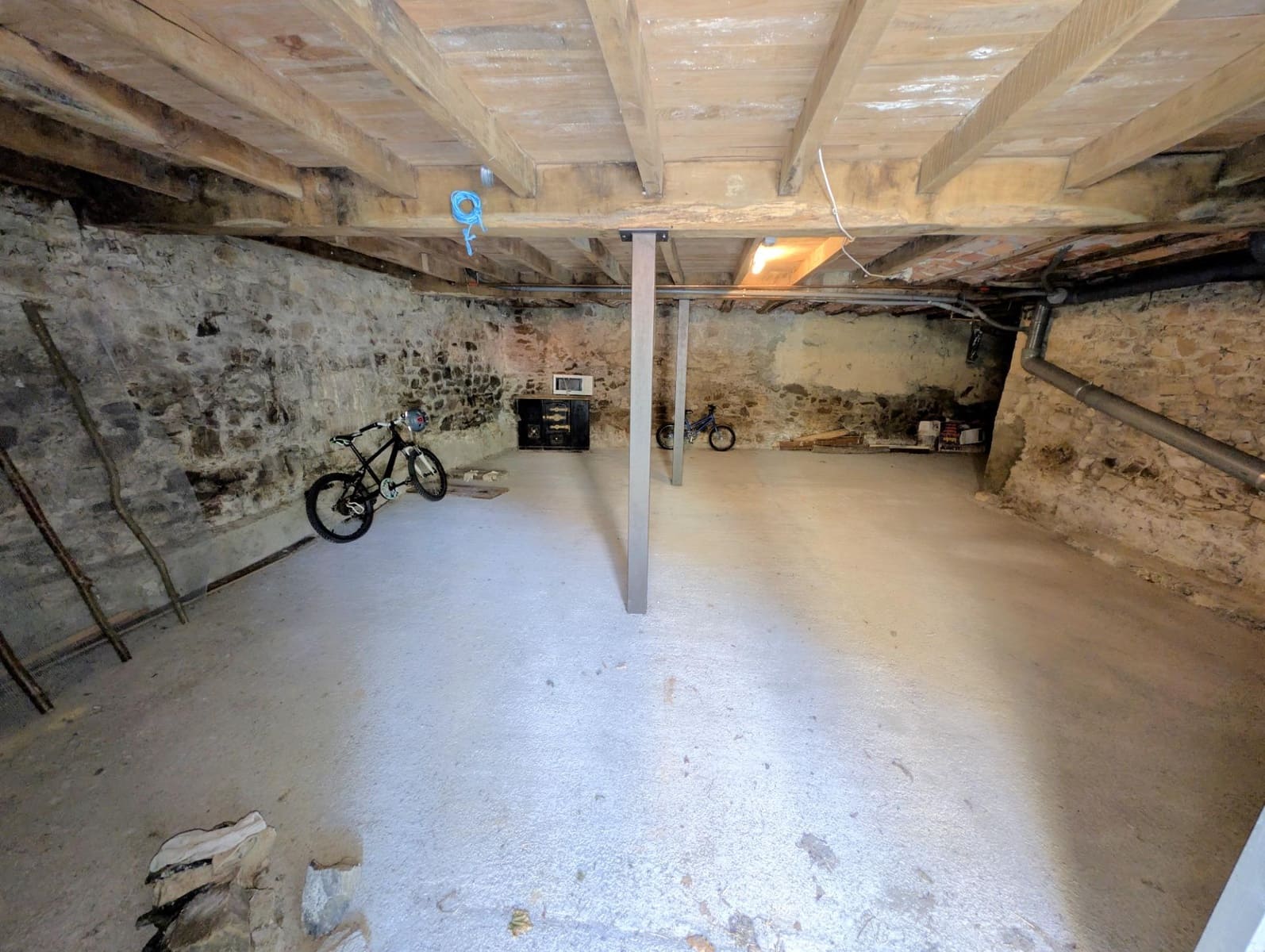 Apartamento de 2 habitaciones en Aller en venta - 57.500 € (Ref: 9979030)
