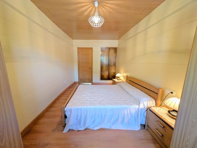 Apartamento de 2 habitaciones en Aller en venta - 57.500 € (Ref: 9979030)
