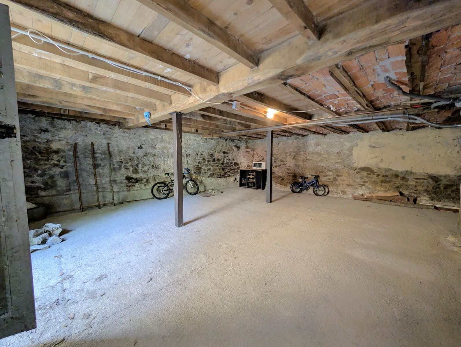 Apartamento de 2 habitaciones en Aller en venta - 57.500 € (Ref: 9979030)