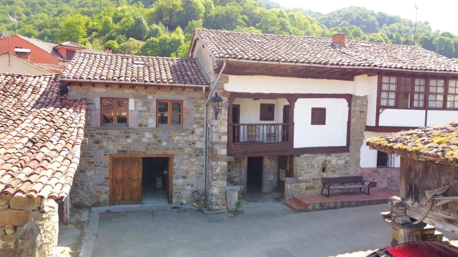 5 bedroom Townhouse for sale in Aller - € 67,200 (Ref: 9979031)