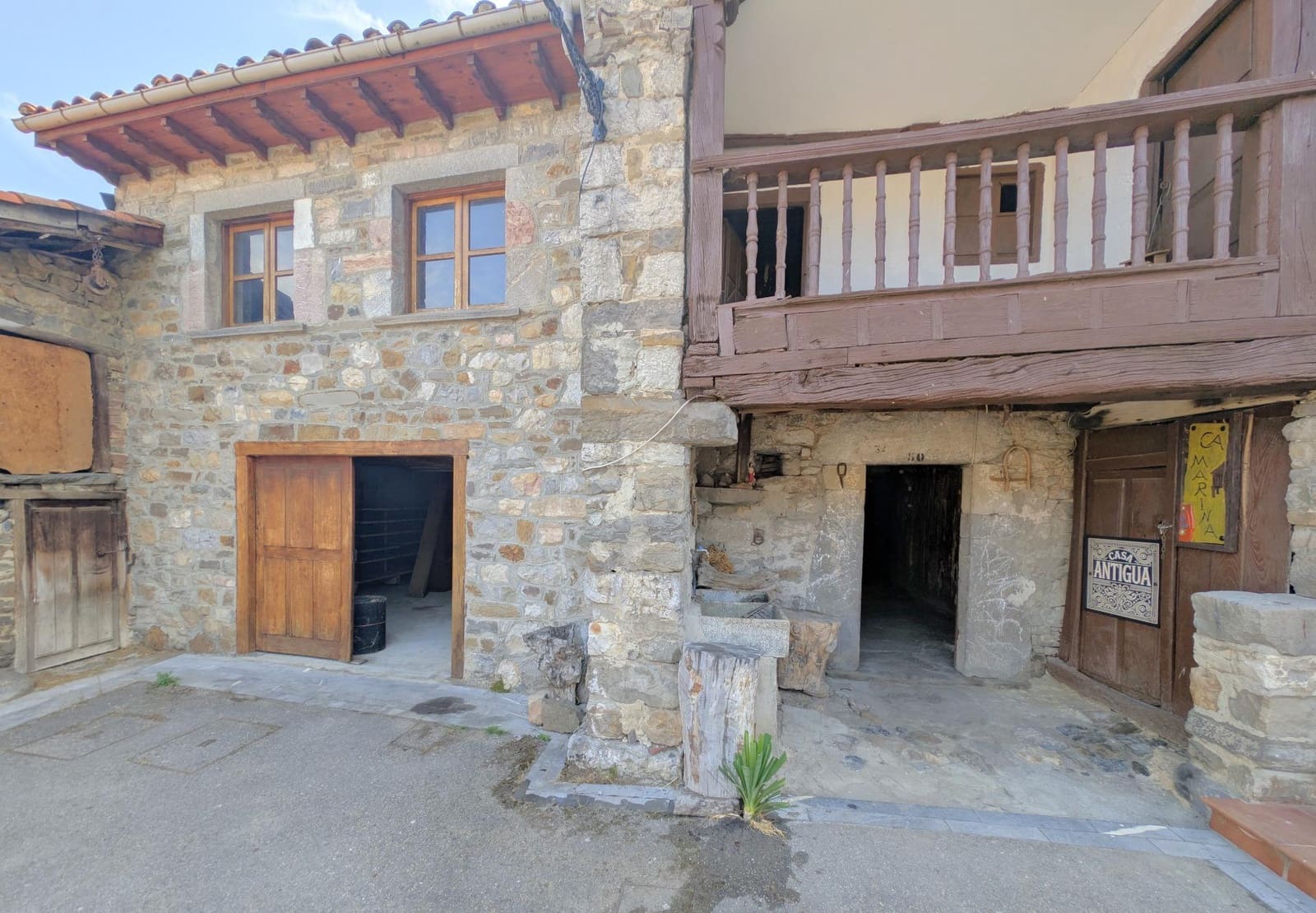5 bedroom Townhouse for sale in Aller - € 67,200 (Ref: 9979031)