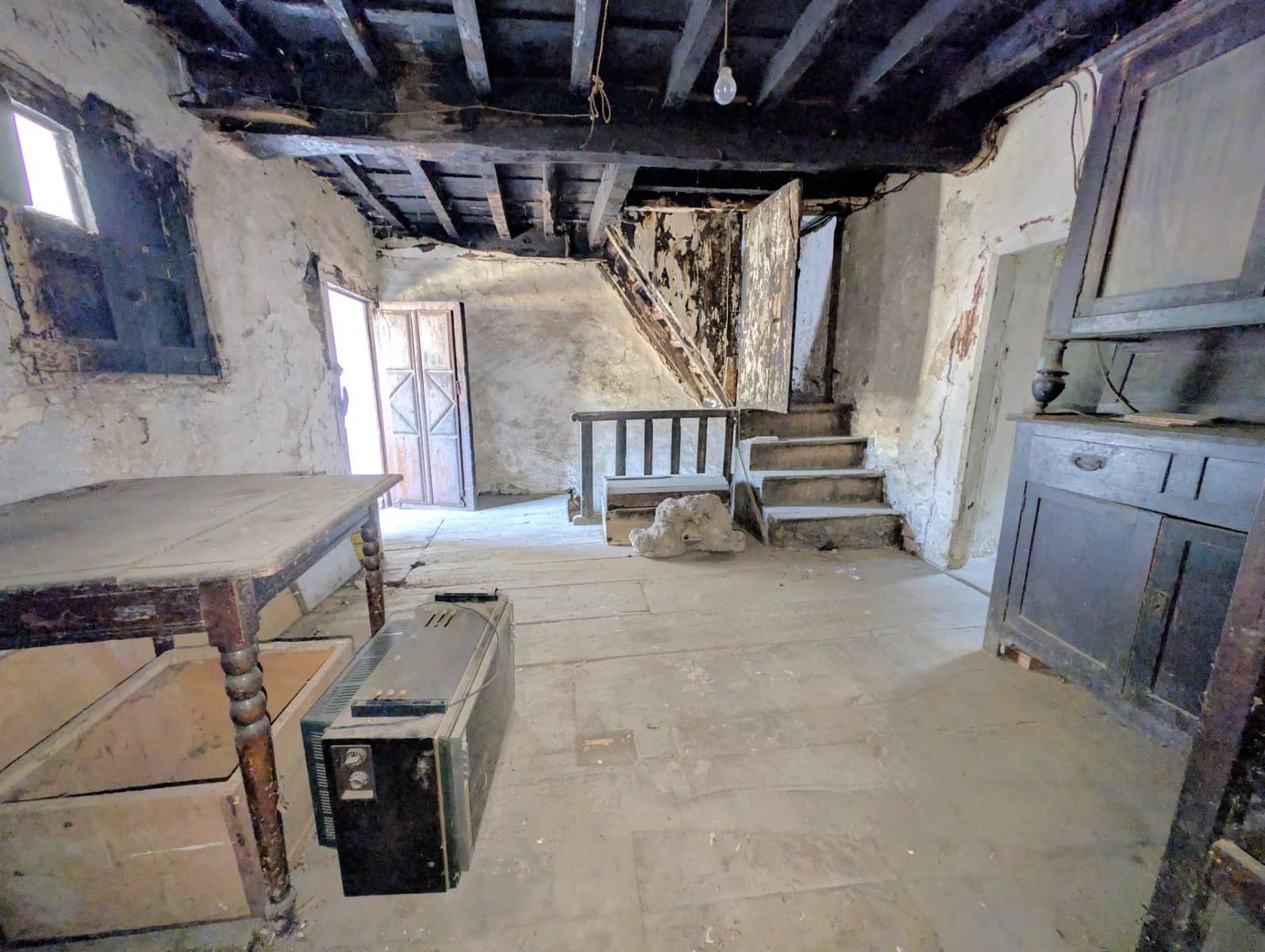 5 bedroom Townhouse for sale in Aller - € 67,200 (Ref: 9979031)