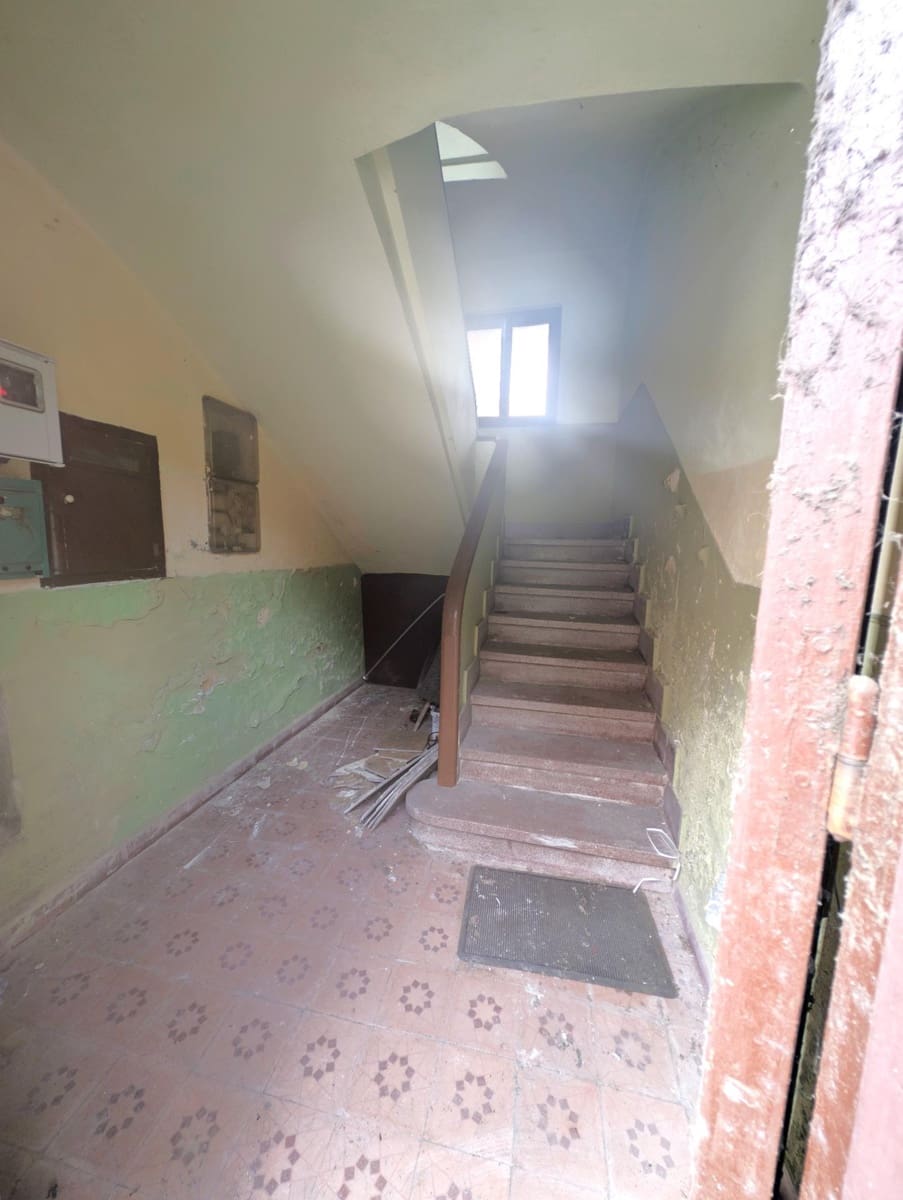 6 sypialnia Komercyjne na sprzedaż w Oviedo - 300 000 € (Ref: 9998931)