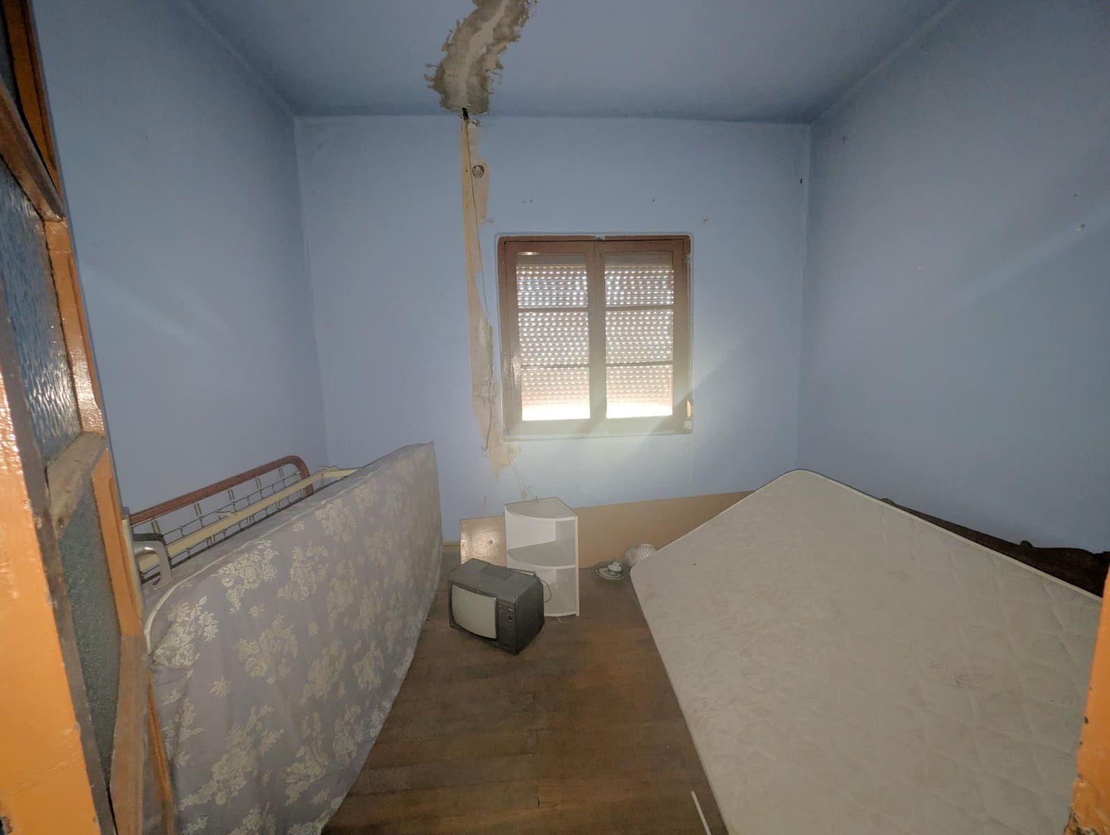 6 sypialnia Komercyjne na sprzedaż w Oviedo - 300 000 € (Ref: 9998931)