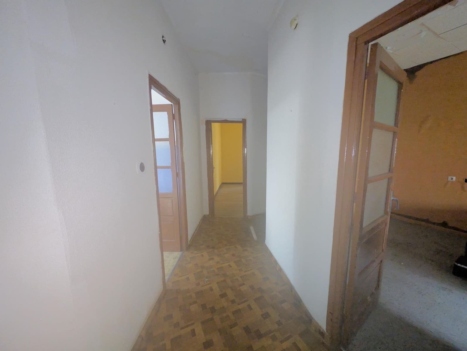 6 sypialnia Komercyjne na sprzedaż w Oviedo - 300 000 € (Ref: 9998931)