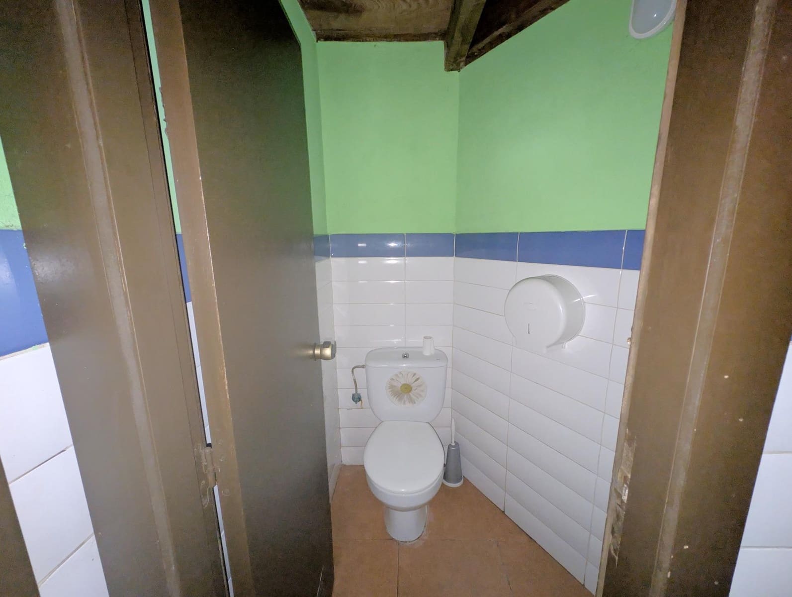6 sypialnia Komercyjne na sprzedaż w Oviedo - 300 000 € (Ref: 9998931)