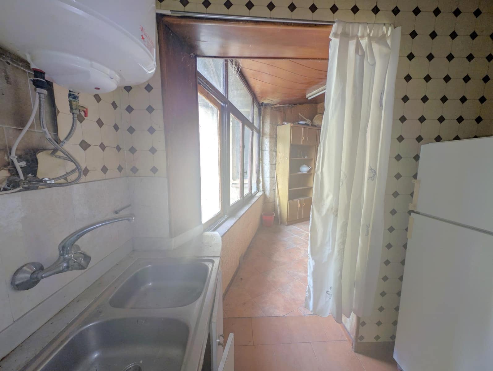 6 sypialnia Komercyjne na sprzedaż w Oviedo - 300 000 € (Ref: 9998931)