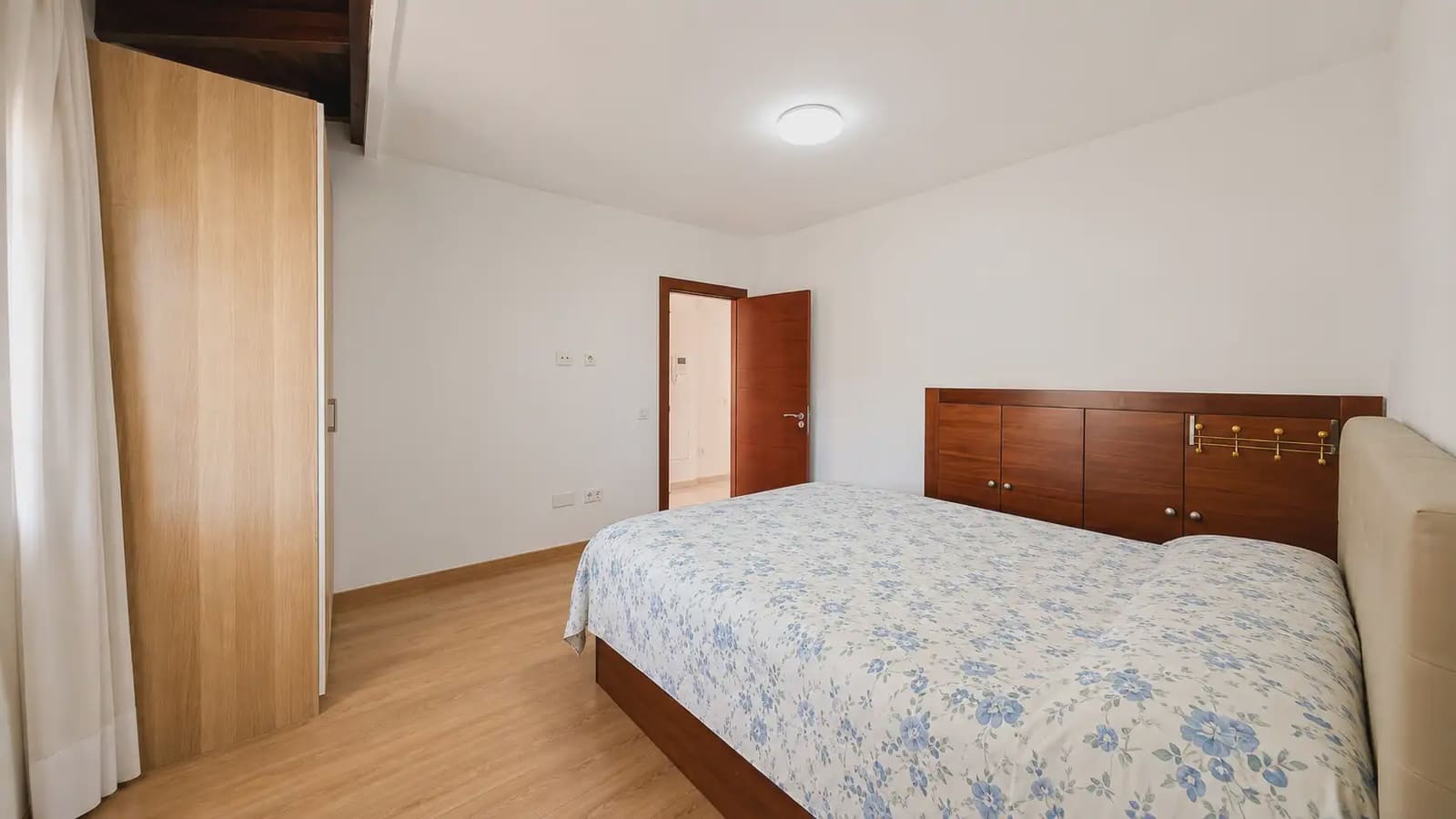 4 makuuhuone Huvila myytävänä paikassa Arona - 880 000 € (Ref: 10021727)