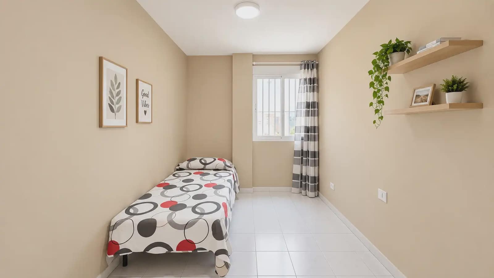 3 bedroom Beach Apartment for sale in Granadilla de Abona with garage - € 349,000 (Ref: 10060913)
