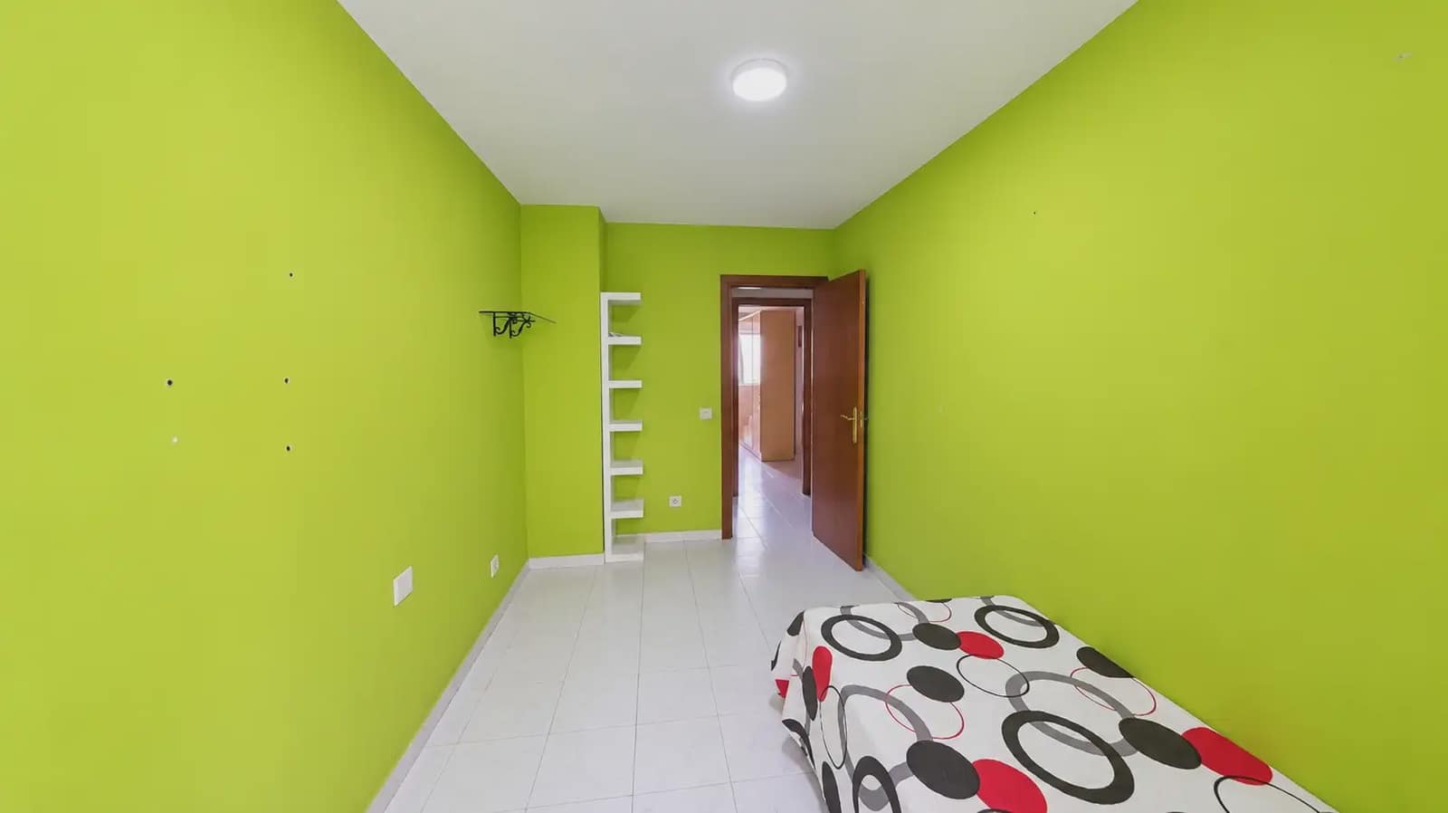 3 bedroom Beach Apartment for sale in Granadilla de Abona with garage - € 349,000 (Ref: 10060913)