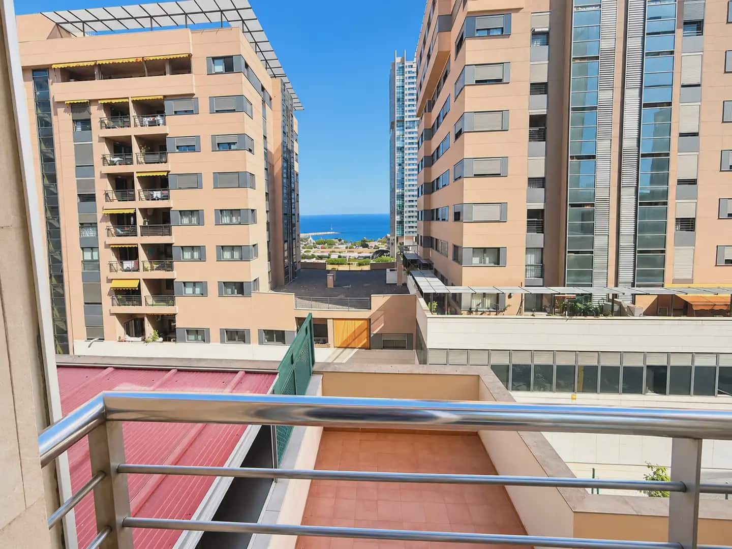 1 soverom Leilighet til salgs i Santa Cruz de Tenerife med garasje - € 290 000 (Ref: 10184010)