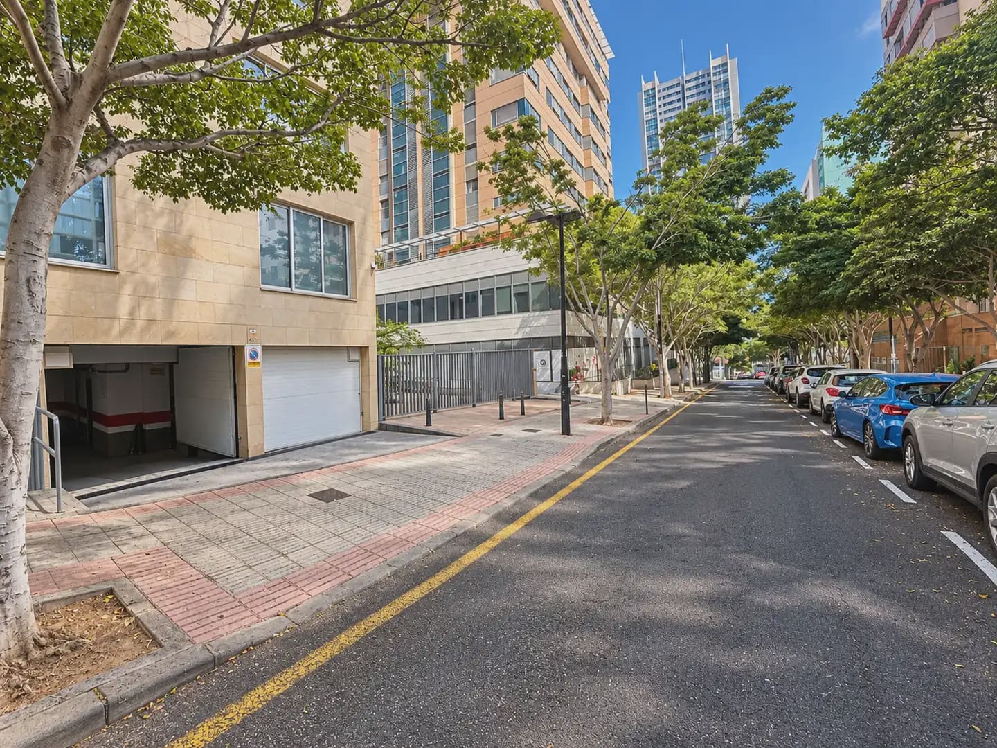 1 soverom Leilighet til salgs i Santa Cruz de Tenerife med garasje - € 290 000 (Ref: 10184010)