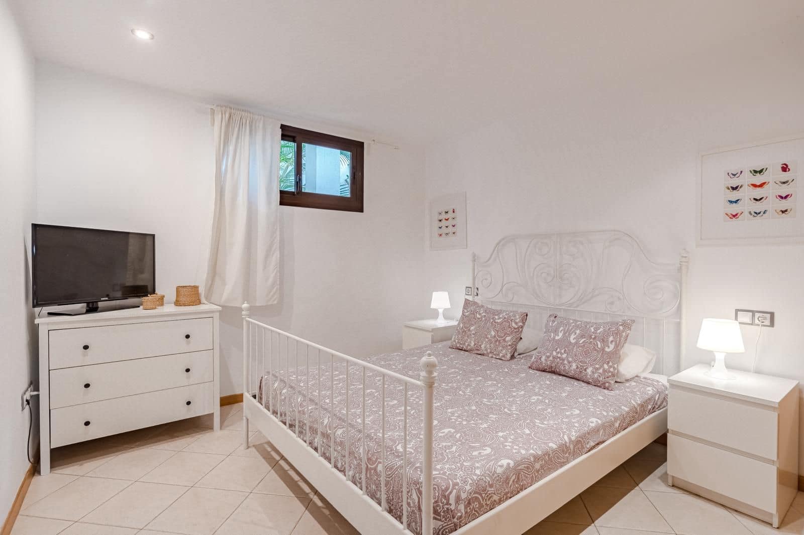 3 soveværelse Lejlighed til salg i Playa Paraiso med swimmingpool garage - € 439.000 (Ref: 8640047)