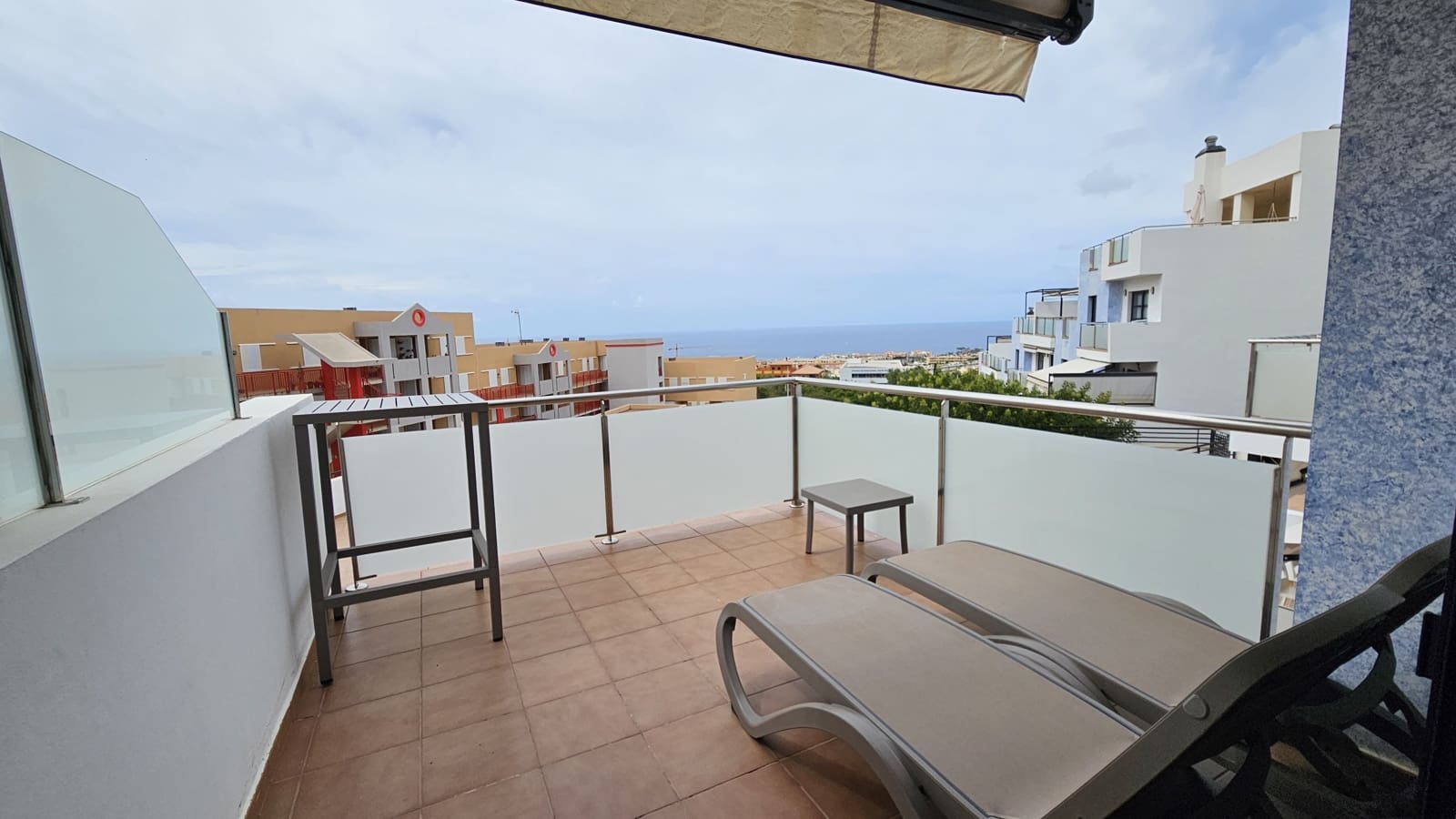 2 sypialnia Apartament na sprzedaż w Adeje z basenem garażem - 389 000 € (Ref: 8640051)