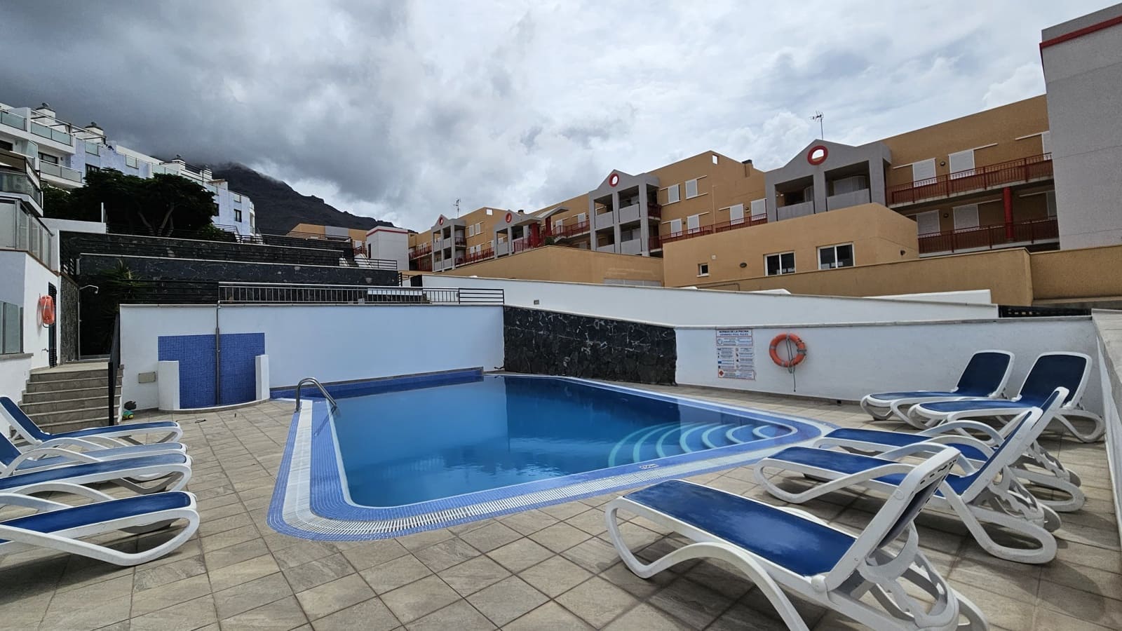 2 sypialnia Apartament na sprzedaż w Adeje z basenem garażem - 389 000 € (Ref: 8640051)