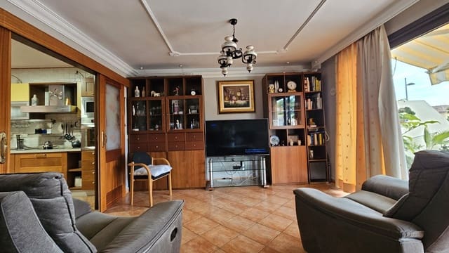 3 bedroom Semi-detached Villa for sale in Casco Urbano, Adeje with garage - € 550,000 (Ref: 8640053)