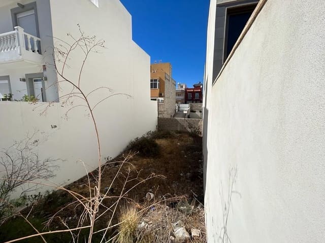 Paritalo myytävänä paikassa Arona - 77 000 € (Ref: 8640062)