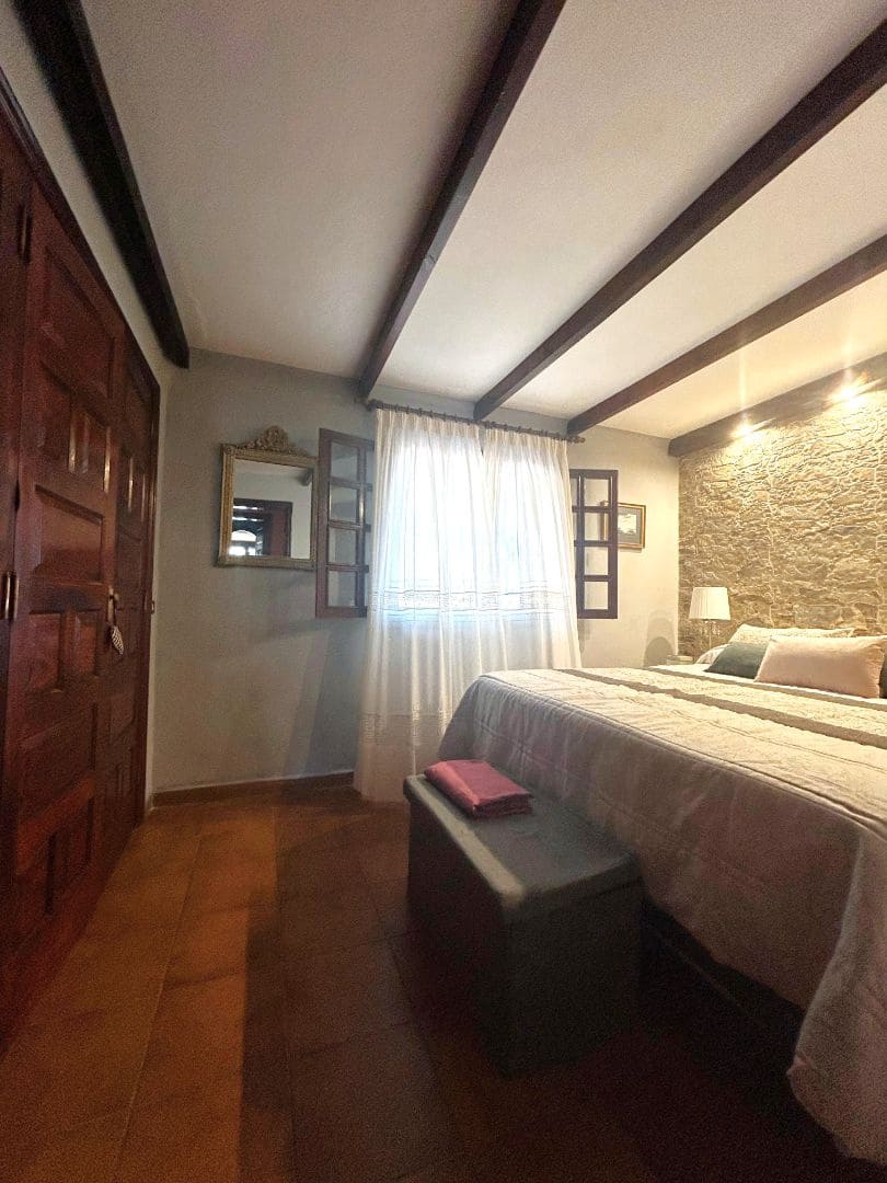 4 soveværelse Semi-Rækkehus til salg i San Miguel de Abona med swimmingpool - € 475.000 (Ref: 9006715)