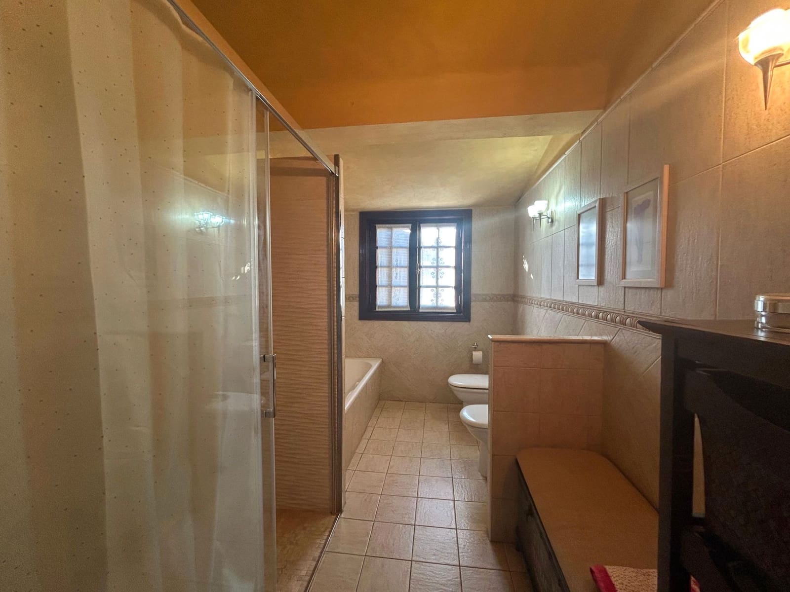 4 soveværelse Semi-Rækkehus til salg i San Miguel de Abona med swimmingpool - € 475.000 (Ref: 9006715)