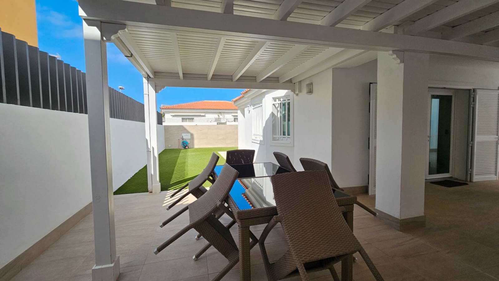 3 soverom Villa til salgs i Adeje - € 845 000 (Ref: 9088268)